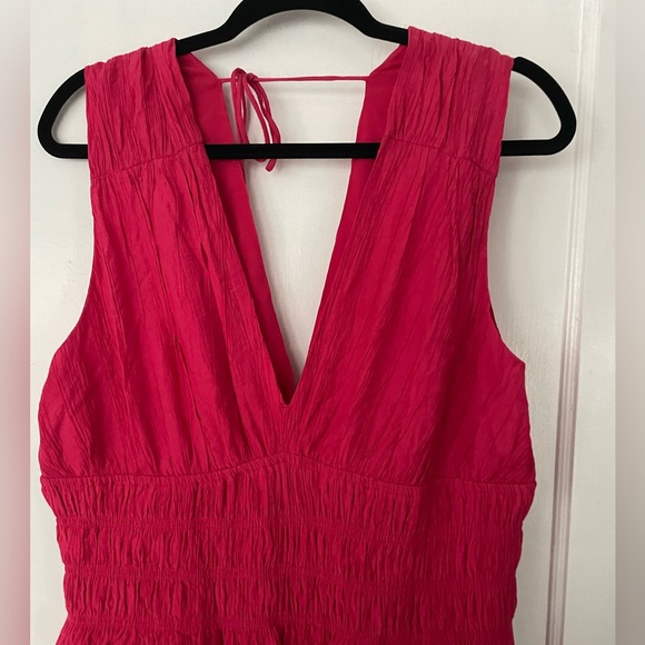 Abercrombie Smocked Plunge Mini Dress - Picture 2 of 7